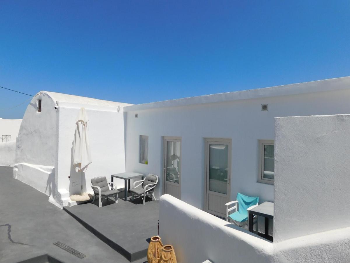 Livin Santorini - Center Rooms Santorini Island Kültér fotó