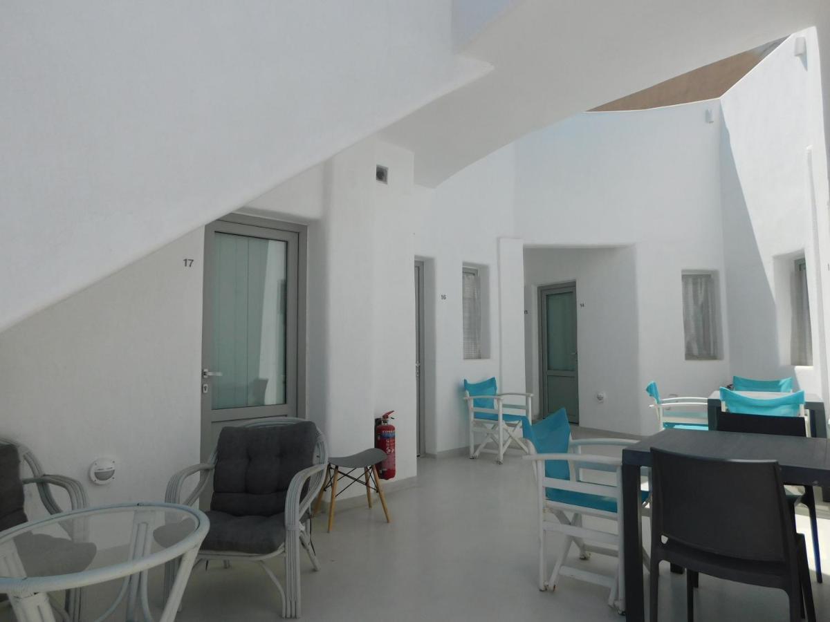 Livin Santorini - Center Rooms Santorini Island Kültér fotó